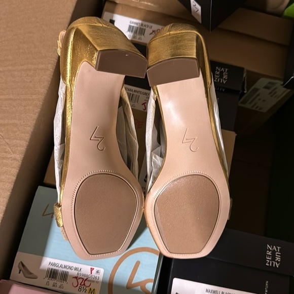 27 EDIT Naturalizer Iriss Ankle Strap Sandal - Picture 3 of 7